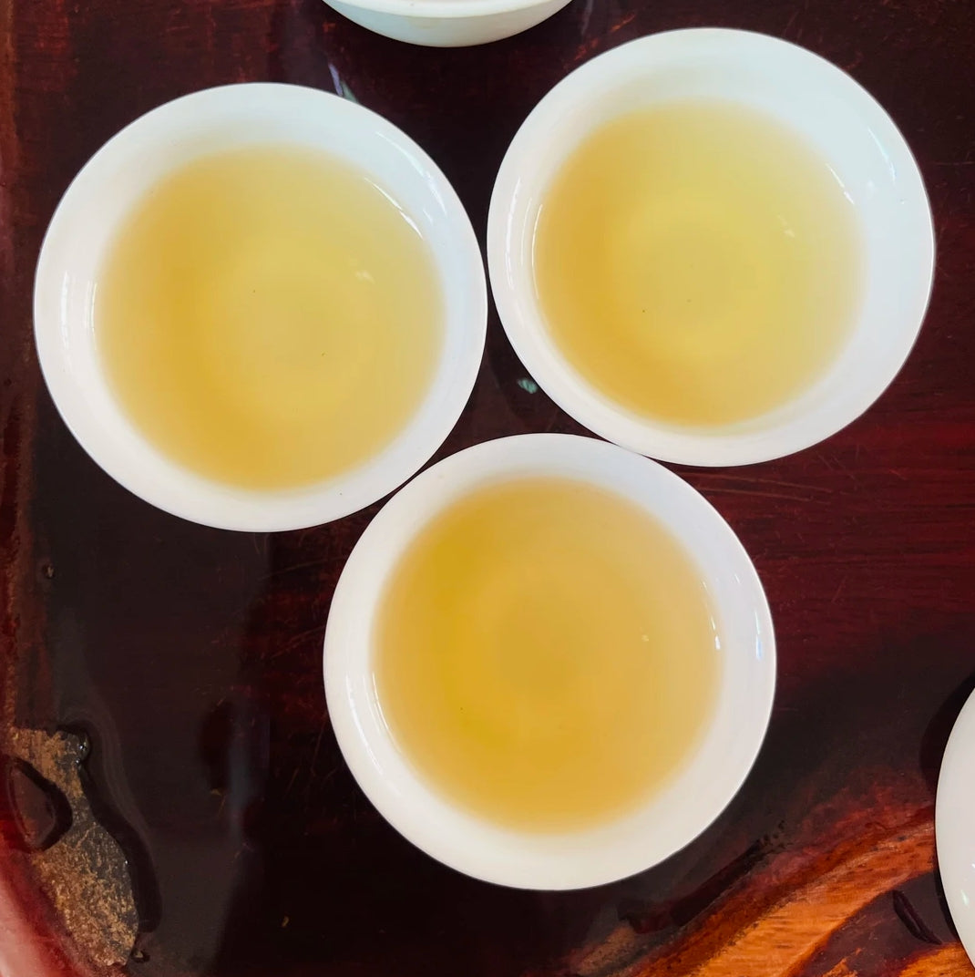 Lei Kou Chai Dan Cong (Thunder Struck Oolong)